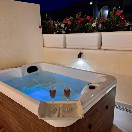 Villa Luxury House & In Baia Turchese Vasca Idromassaggio Riscaldata Con Cromoterapia Murta Maria