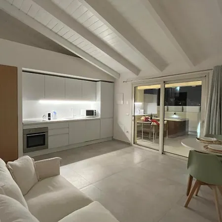 Luxury House & In Baia Turchese Con Idromassaggio Privato * Murta Maria